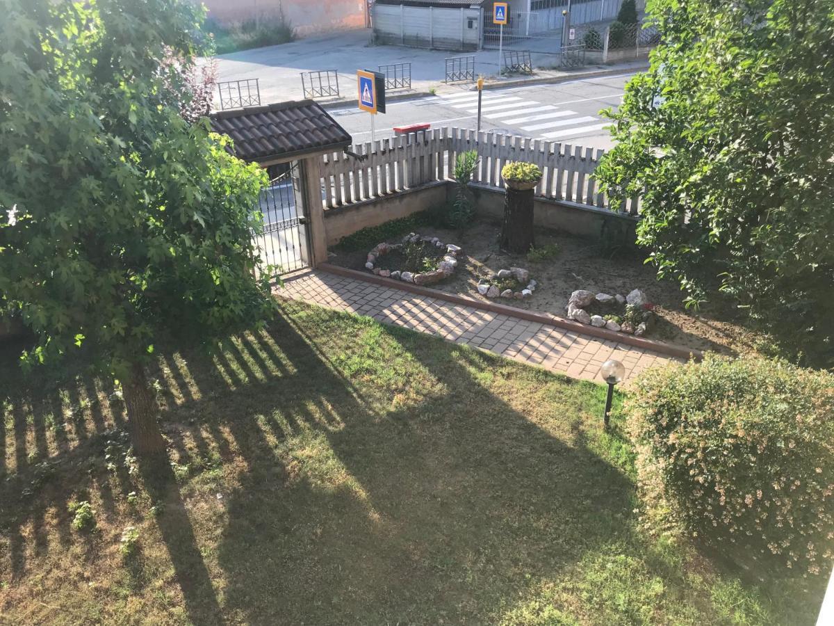 Villa Oleandri Carmagnola Eksteriør bilde